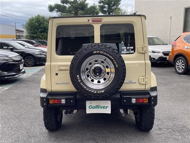 SUZUKI JIMNY SIERRA