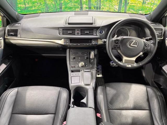 LEXUS CT200H