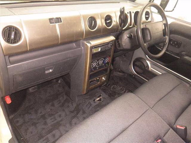 DAIHATSU NAKED