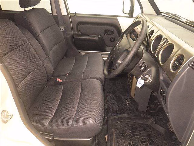 DAIHATSU NAKED