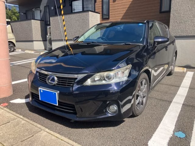 LEXUS CT200H