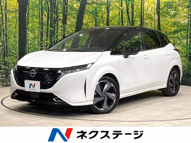 Nissan Aura