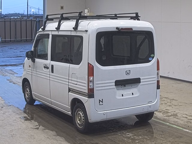 HONDA N-VAN