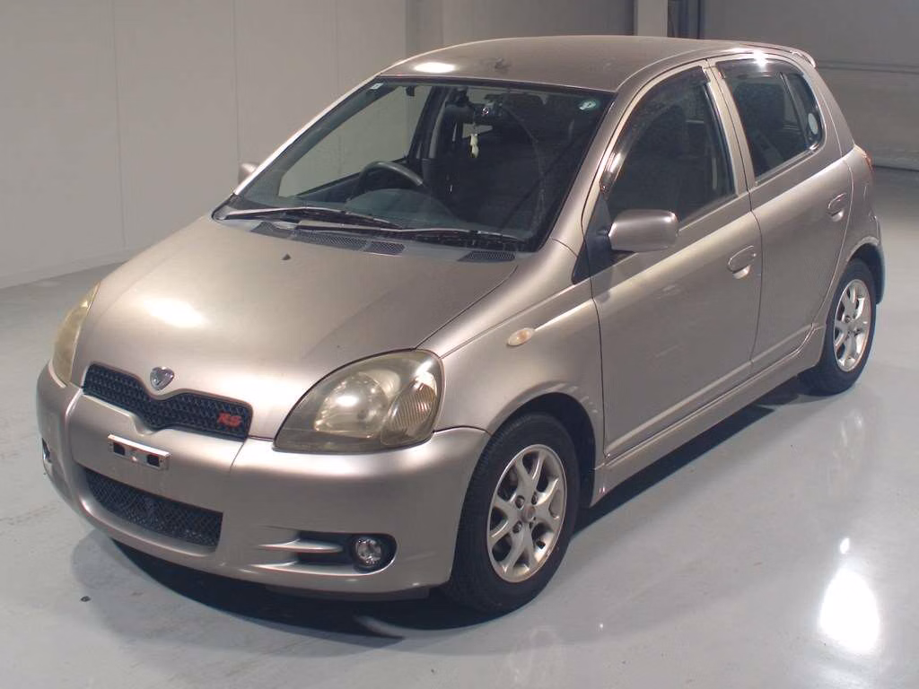 TOYOTA VITZ