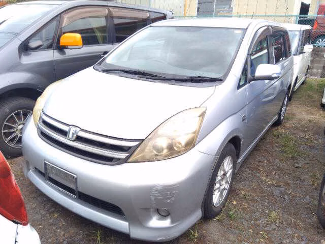 TOYOTA ISIS