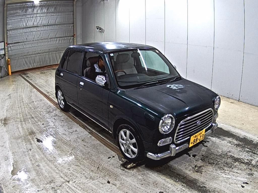 DAIHATSU MIRA GINO