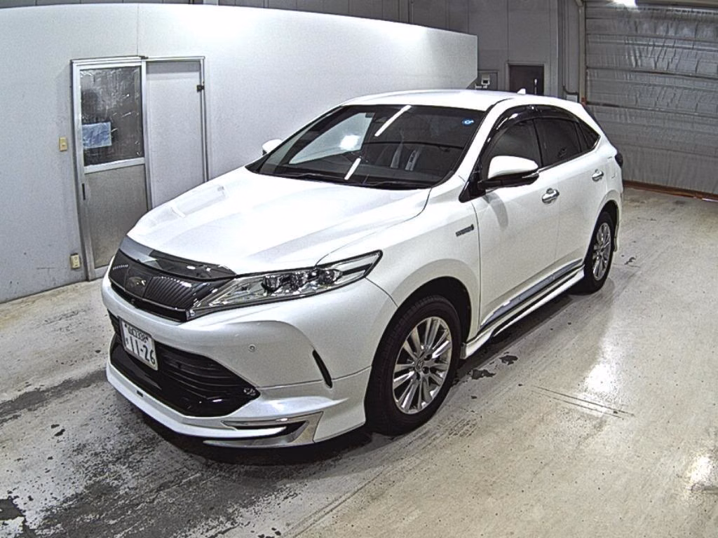 TOYOTA HARRIER