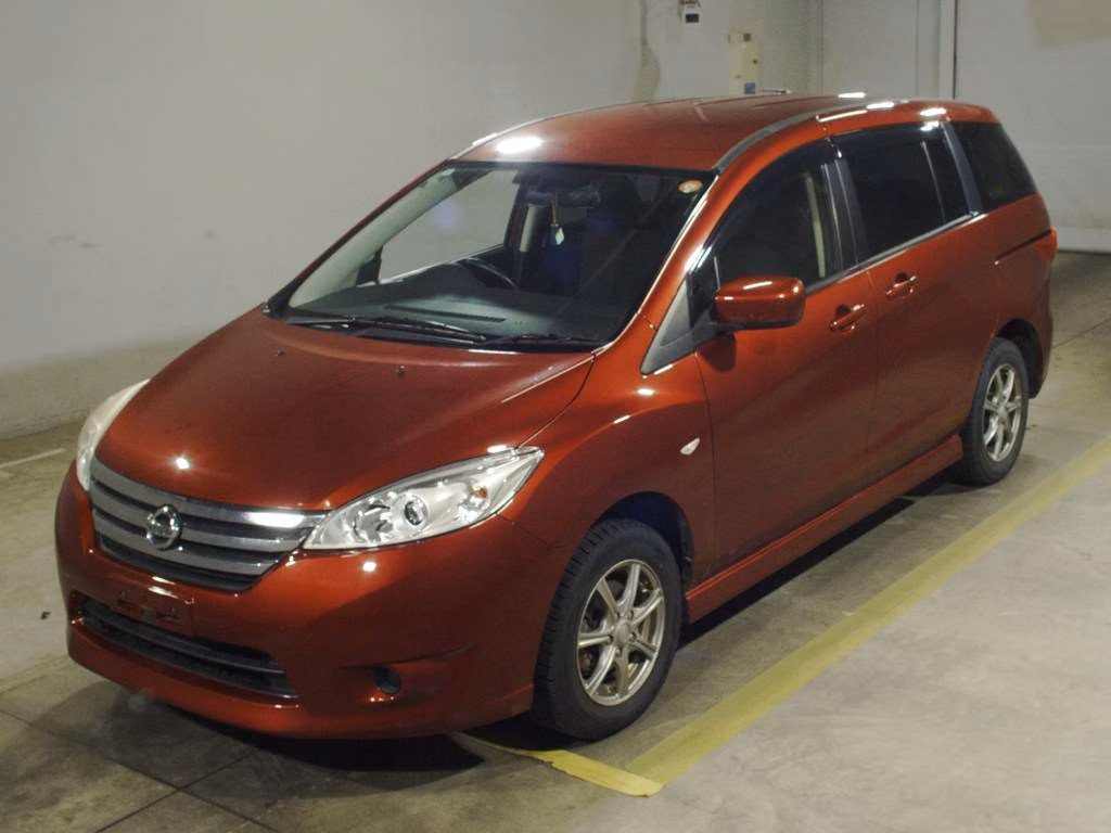 NISSAN LAFESTA