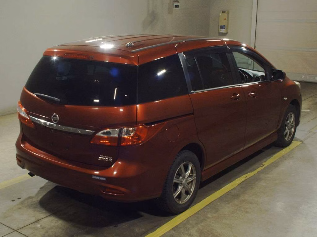 NISSAN LAFESTA