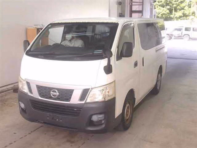 NISSAN NV350 CARAVAN
