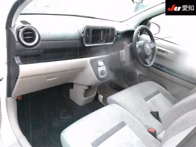 DAIHATSU BOON