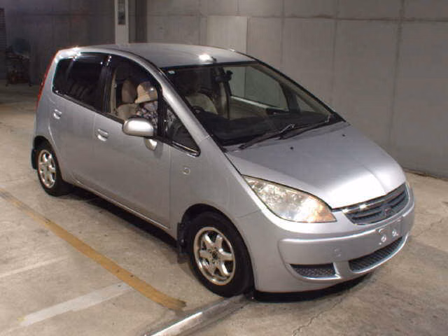 MITSUBISHI COLT