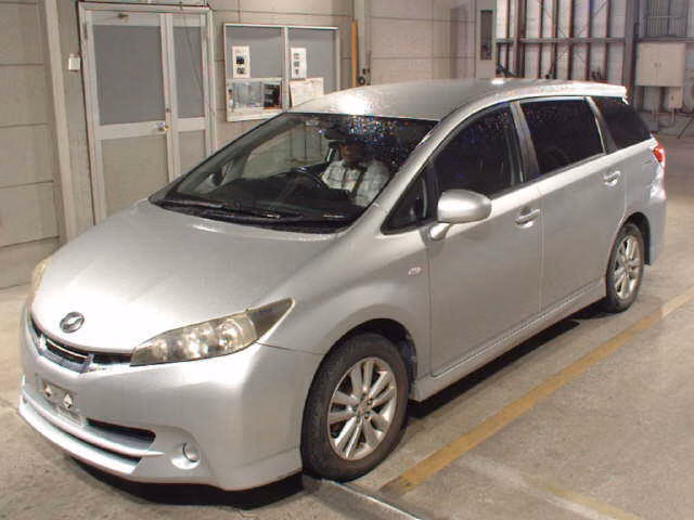 TOYOTA WISH