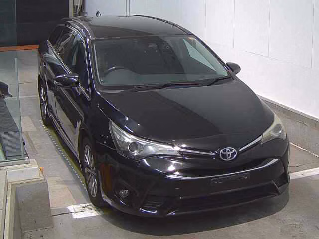 TOYOTA AVENSIS