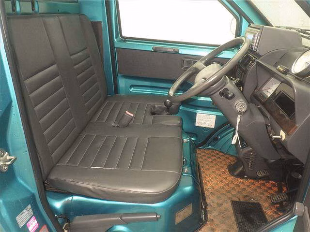 DAIHATSU MIDGET II