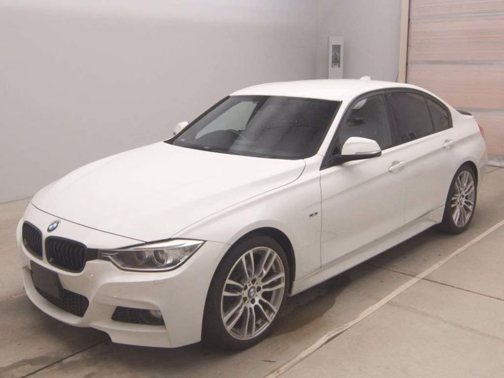 BMW 3-SERIES