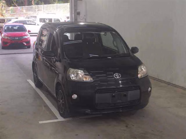 TOYOTA PORTE