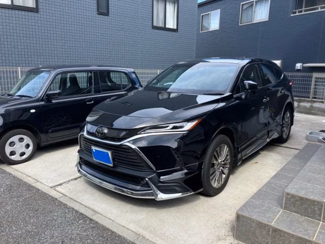 TOYOTA HARRIER