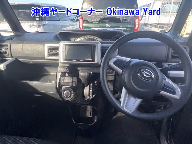DAIHATSU WAKE