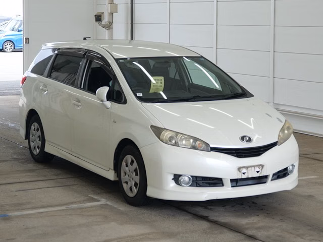 TOYOTA WISH