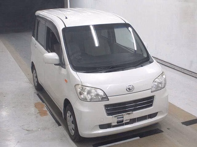 DAIHATSU TANTO EXE