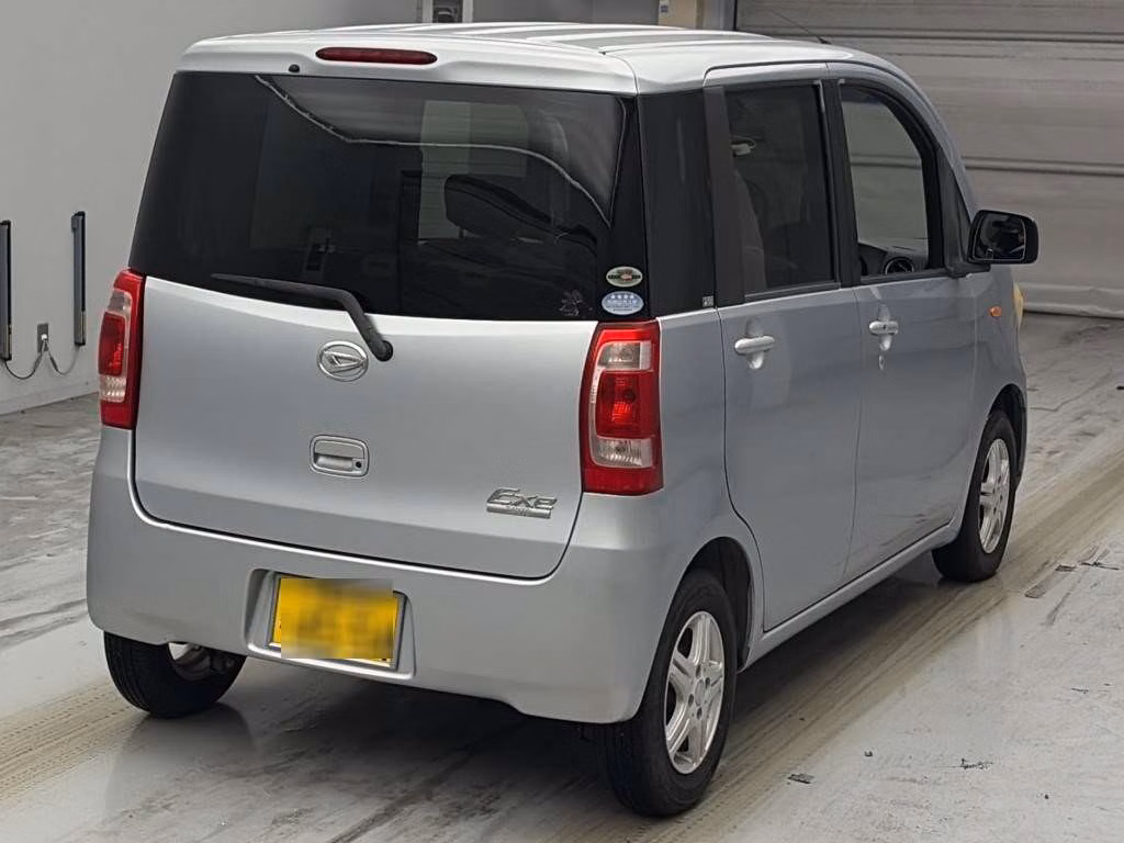 DAIHATSU TANTO EXE