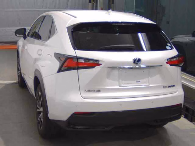 Lexus NX300h