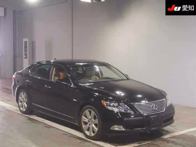 LEXUS LS600H