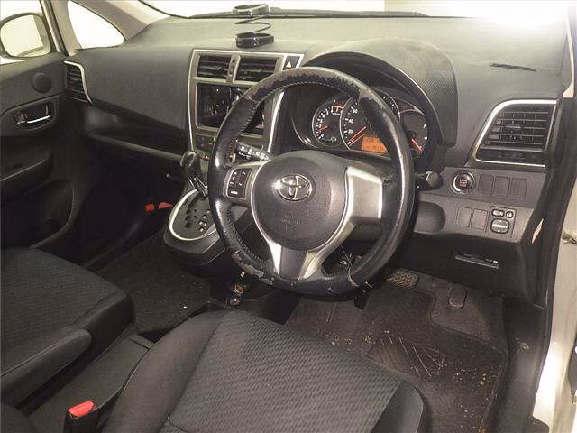 TOYOTA RACTIS