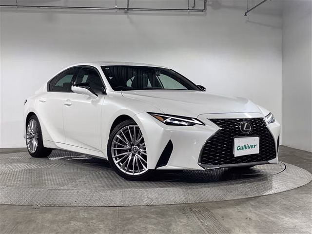 LEXUS IS300