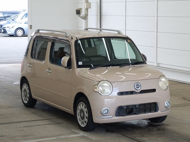 DAIHATSU MIRA COCOA