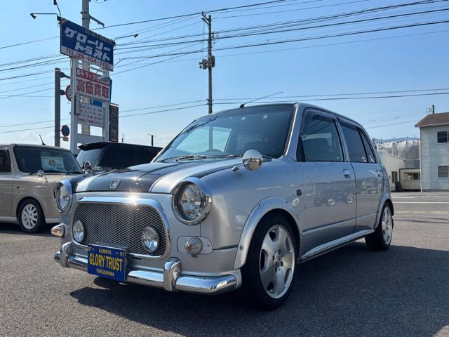 Daihatsu Mira Gino
