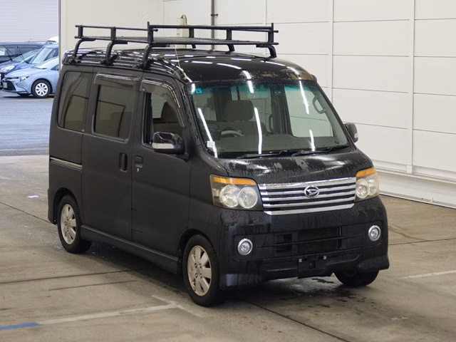 DAIHATSU ATRAI