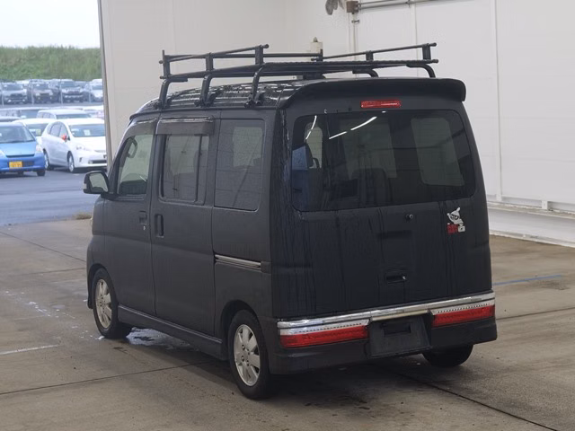 DAIHATSU ATRAI
