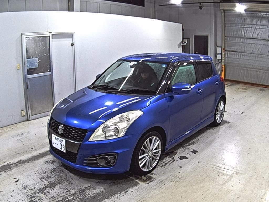 SUZUKI SWIFT