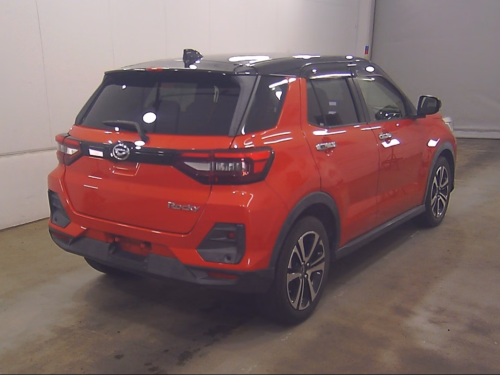 DAIHATSU ROCKY