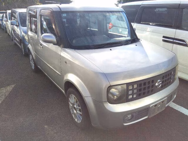 NISSAN CUBE