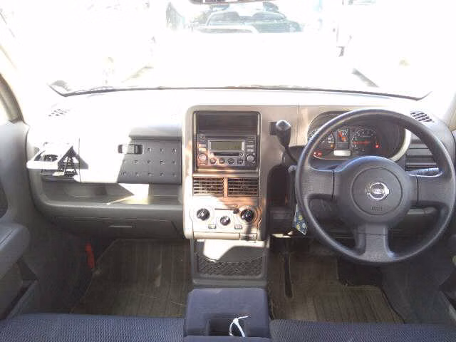 NISSAN CUBE