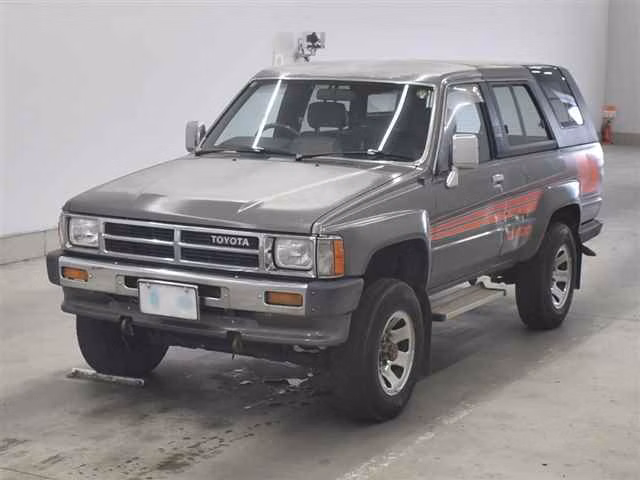 TOYOTA HILUX SURF