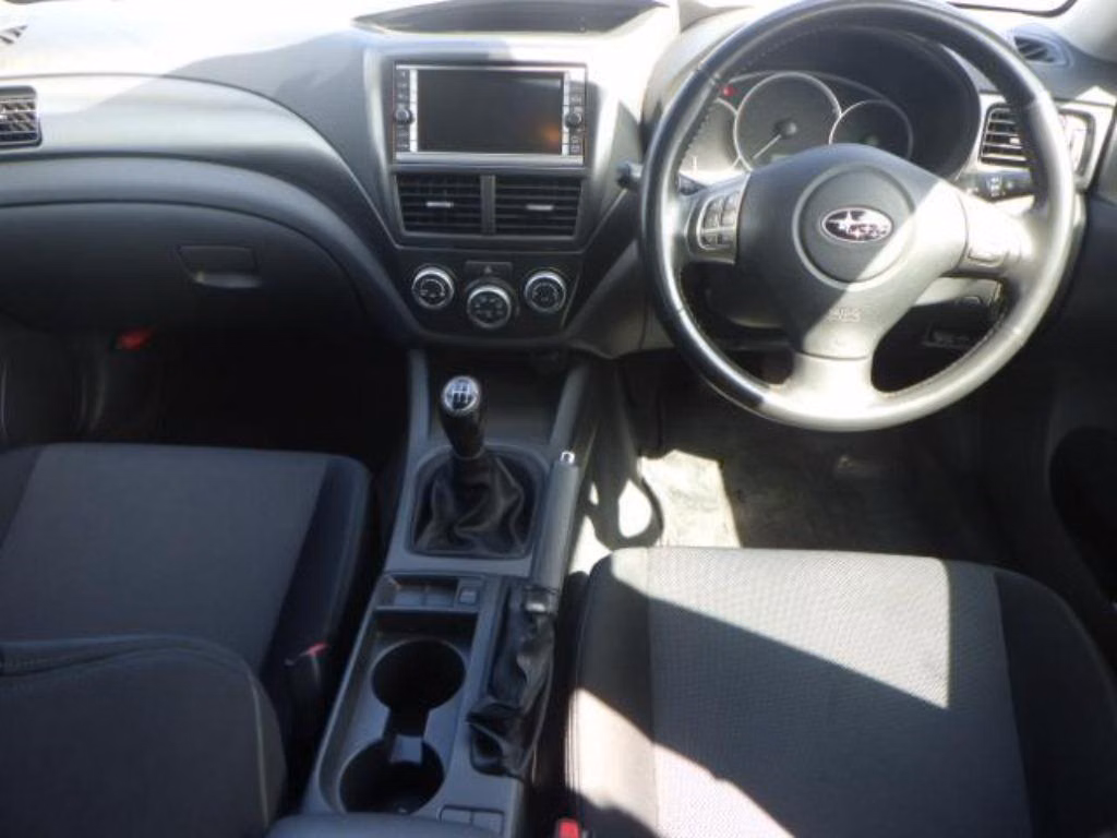 SUBARU IMPREZA