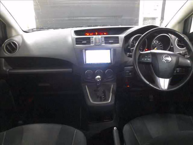 NISSAN LAFESTA