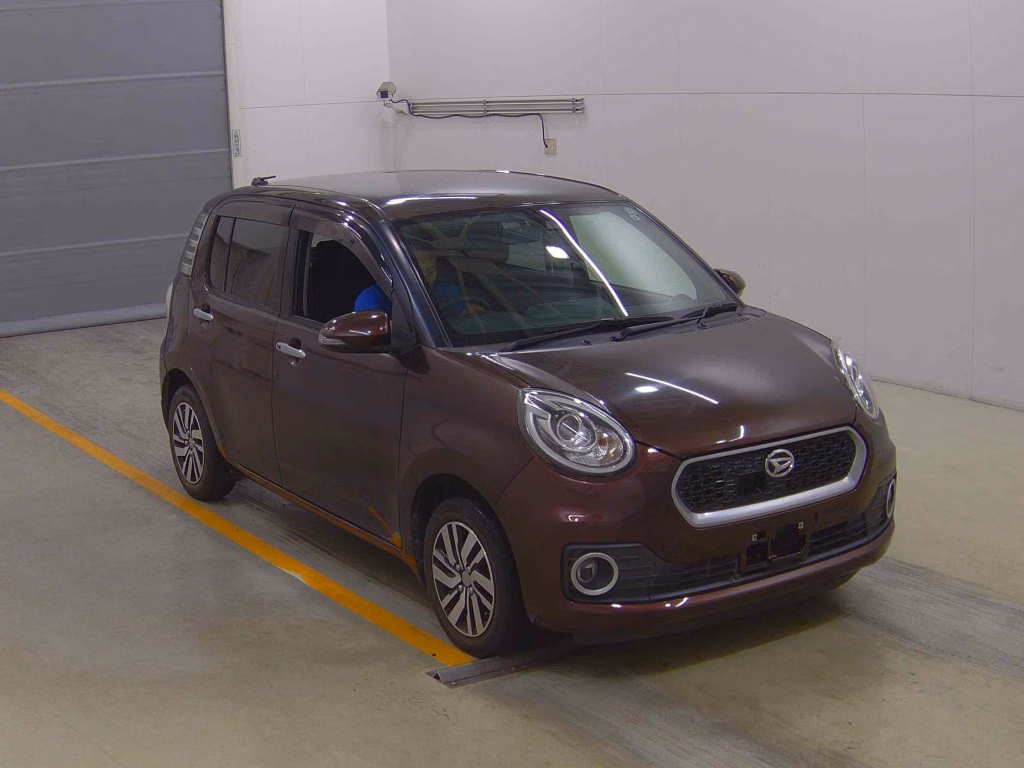 DAIHATSU BOON