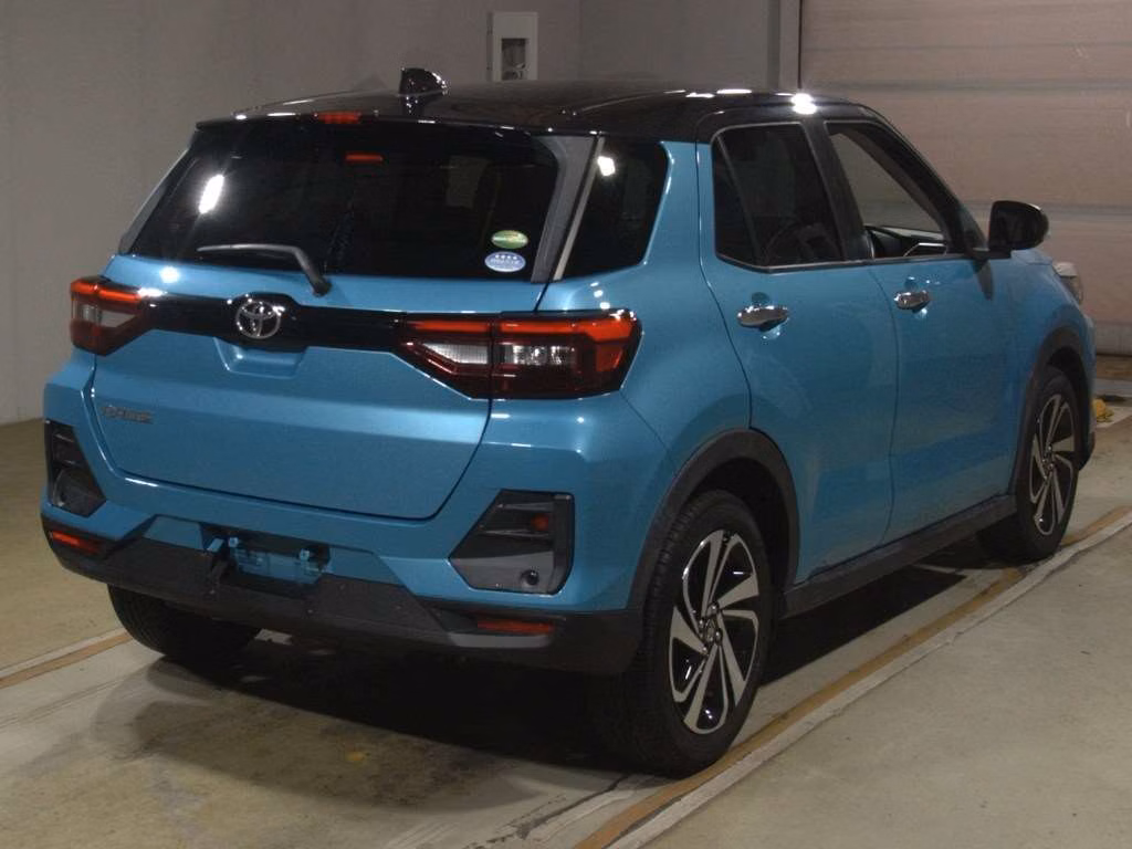 TOYOTA RAIZE