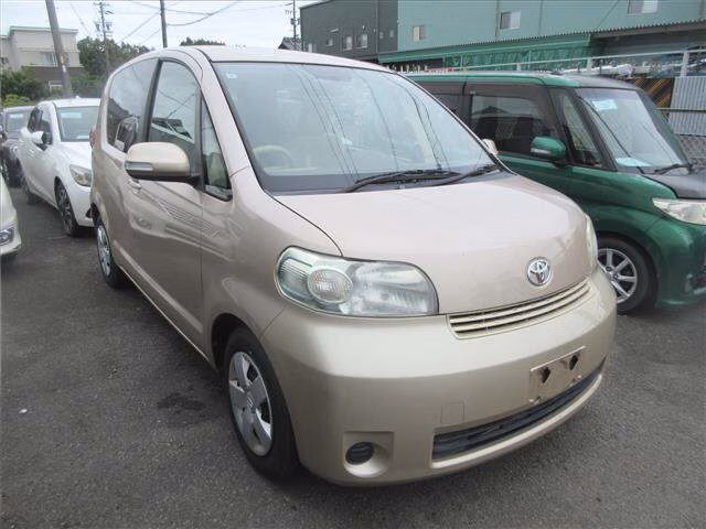 TOYOTA PORTE