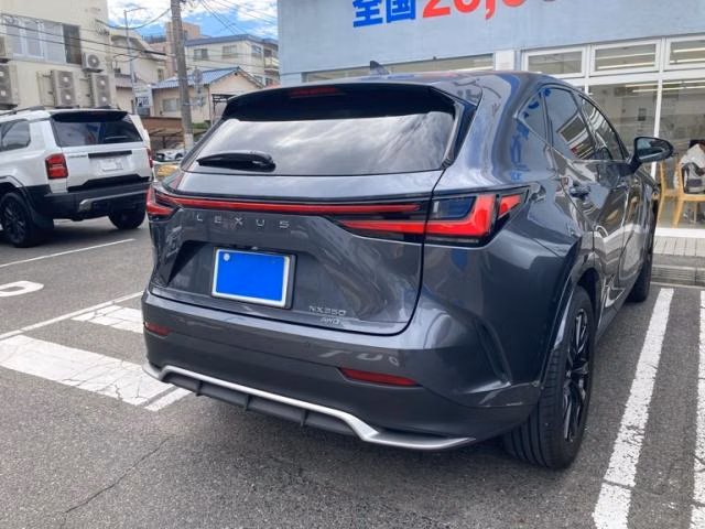LEXUS NX350