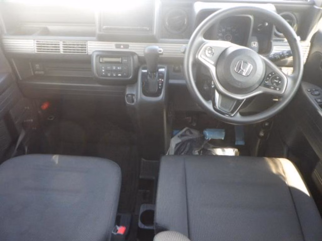 HONDA N-VAN