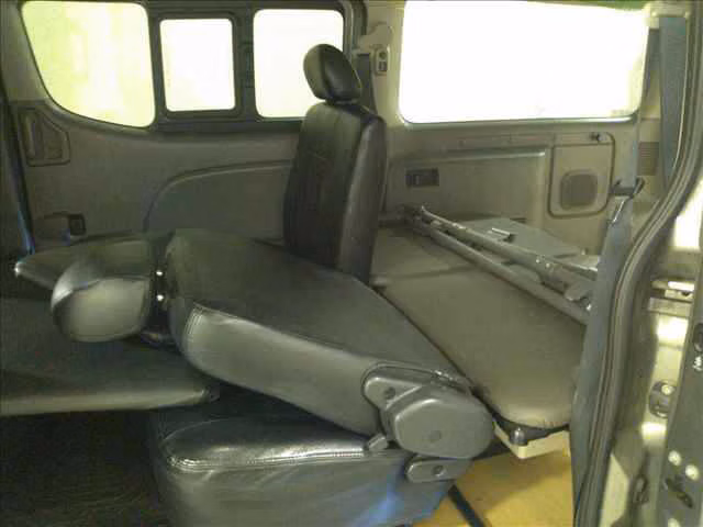 NISSAN NV350 CARAVAN