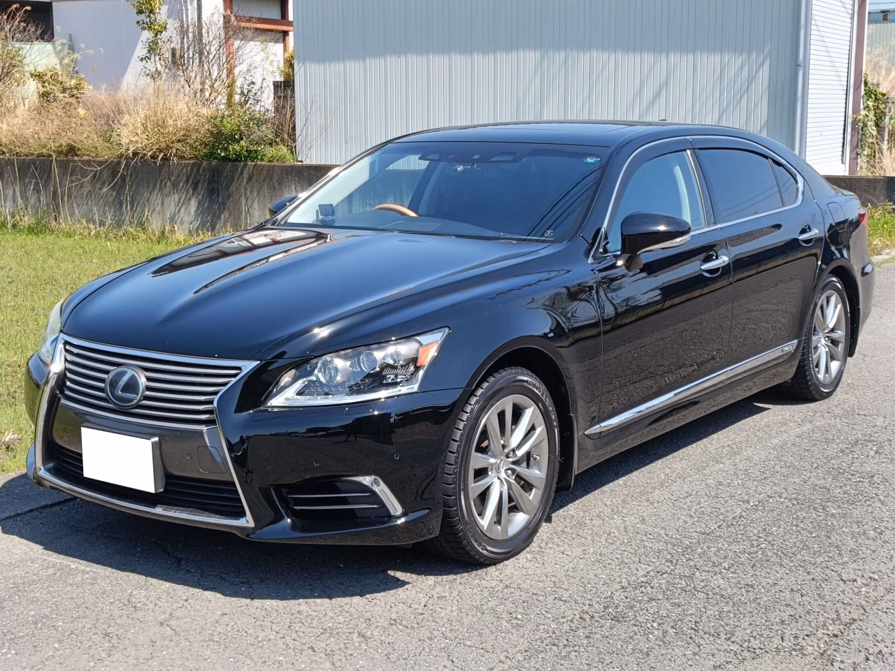Lexus LS600h