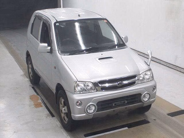 DAIHATSU TERIOS KID