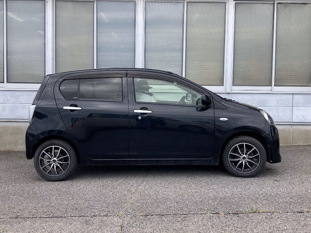 TOYOTA PIXIS EPOCH